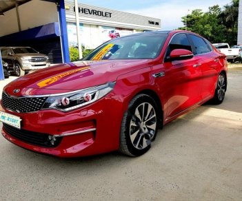 Kia Optima 2.0 AT 2016 - Cần bán lại xe Kia Optima 2.0 AT năm 2016, màu đỏ, nhập khẩu nguyên chiếc, giá 750tr