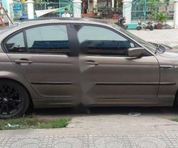 BMW 3 Series 318i  2004 - Cần bán xe BMW 3 Series 318i đời 2004, màu bạc xe gia đình, giá 350tr