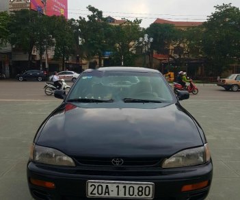 Toyota Camry 1997 - Gia đình bán Toyota Camry đời 1997, màu đen, nhập khẩu  