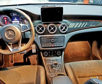 Mercedes-Benz CLA class 45 AMG 2016 - Cần bán xe Mercedes CLA 45 AMG đời 2016, màu trắng, nhập khẩu nguyên chiếc