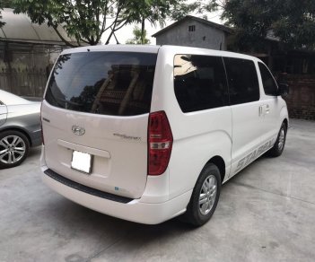 Hyundai Starex 2016 - Bán xe 9 chỗ Hyundai Starex đời cuối 2016, máy dầu, số sàn, phom mới