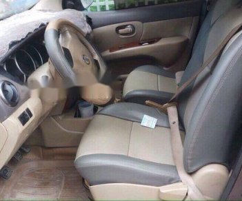 Nissan Grand livina 2011 - Bán Nissan Grand livina sản xuất năm 2011, màu nâu chính chủ