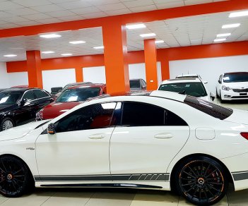 Mercedes-Benz CLA class 45 AMG 2016 - Cần bán xe Mercedes CLA 45 AMG đời 2016, màu trắng, nhập khẩu nguyên chiếc