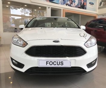 Ford Focus Trend 1.5L 2018 - Bán xe Ford Focus Trend 1.5L năm 2018, màu trắng