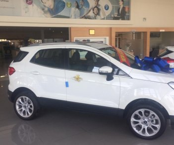 Ford EcoSport Titanium 2018 - Cần bán Ford EcoSport Titanium đời 2018, màu trắng, giá chỉ 648 triệu