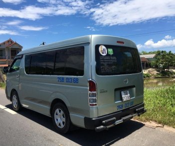 Toyota Hiace   2009 - Bán xe Toyota Hiace sản xuất năm 2009, màu xanh