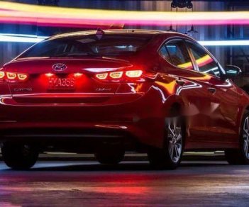 Hyundai Elantra  2.0L 2018 - Bán Hyundai Elantra 2.0L năm sản xuất 2018, màu đỏ, 750 triệu