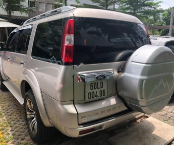 Ford Everest 2.5MT 2013 - Bán xe Ford Everest 2.5MT sản xuất 2013, màu vàng