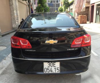 Chevrolet Cruze 1.6MT 2016 - Bán ô tô Chevrolet Cruze 1.6MT 2016, màu đen