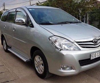 Toyota Innova G 2010 - Bán xe Toyota Innova G 2010, màu bạc 