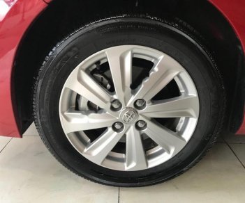 Toyota Yaris 1.5G 2017 - Bán ô tô Toyota Yaris 1.5G năm 2017, màu đỏ, nhập khẩu nguyên chiếc, giá 650tr