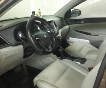 Hyundai Tucson 2.0 ATH 2015 - Cần bán xe Hyundai Tucson 2.0 ATH sản xuất năm 2015, màu nâu, nhập khẩu, giá chỉ 860 triệu