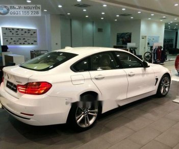 BMW 4 Series  420i GC 2017 - Cần bán BMW 4 Series 420i GC sản xuất năm 2017, màu trắng, giá tốt