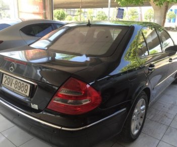 Mercedes-Benz E class E240 2004 - Bán Mercedes E240 năm 2004, màu đen, nhập khẩu nguyên chiếc