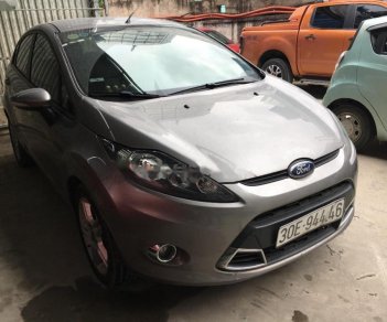 Ford Fiesta 2011 - Cần bán lại xe Ford Fiesta sản xuất 2011, màu xám ít sử dụng