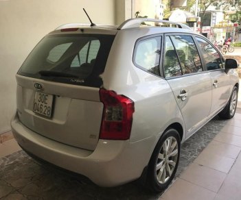 Kia Carens 2.0AT 2011 - Bán Kia Carens 2.0AT năm 2011, màu bạc chính chủ, giá 385tr