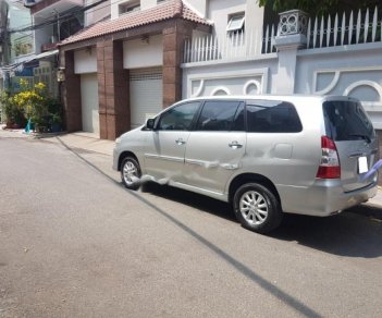 Toyota Innova G 2012 - Cần bán Toyota Innova G sản xuất năm 2012, màu bạc, giá 480tr