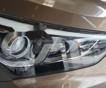 Hyundai Santa Fe 2018 - Cần bán gấp Hyundai Santa Fe năm 2018, giá tốt