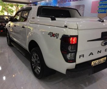 Ford Ranger Wildtrak 3.2L 4x4 AT 2016 - Bán ô tô Ford Ranger 3.2 đời 2016, màu trắng, xe nhập số tự động