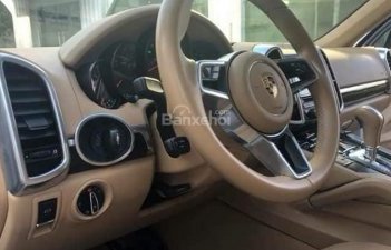 Porsche Cayenne 3.6 2016 - Bán Porsche Cayenne 3.6 2016, xe đẹp, bao test, hỗ trợ vay ngân hàng 75%