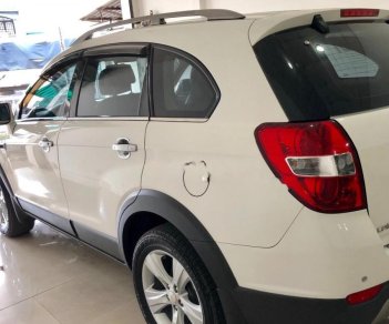 Chevrolet Captiva LT 2.4 MT 2012 - Bán ô tô Chevrolet Captiva LT 2.4 MT đời 2012, màu trắng  