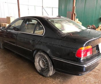 BMW 5 Series 528i 1996 - Cần bán BMW 5 Series 528i sản xuất 1996, màu đen, xe nhập, giá chỉ 98 triệu