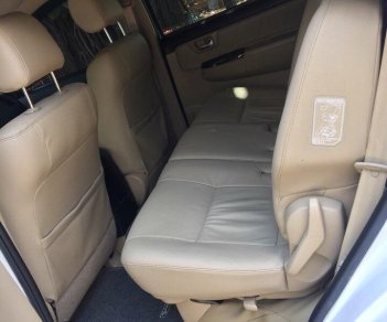 Toyota Fortuner TRD 2.7V (4x2) 2016 - Bán Toyota Fortuner TRD 2.7V (4x2) sản xuất 2016, màu trắng