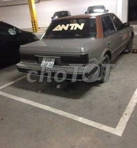 Nissan Bluebird   1988 - Bán Nissan Bluebird năm 1988 giá cạnh tranh