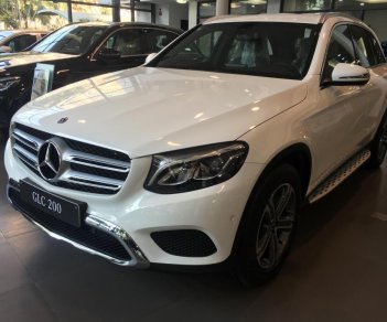 Mercedes-Benz GLC-Class 200 2018 - Bán ô tô Mercedes GLC 200 năm sản xuất 2018, màu trắng, nhập khẩu