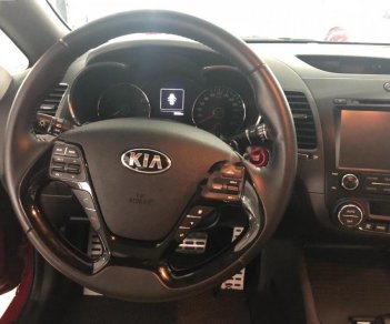 Kia Cerato 1.6 AT 2017 - Cần bán xe Kia Cerato 1.6 AT đời 2017, màu đỏ chính chủ, giá 610tr