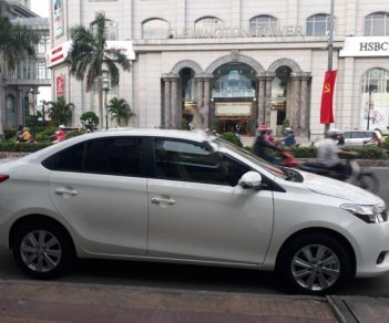 Toyota Vios 1.5E 2016 - Cần bán lại xe Toyota Vios 1.5E đời 2016, màu trắng