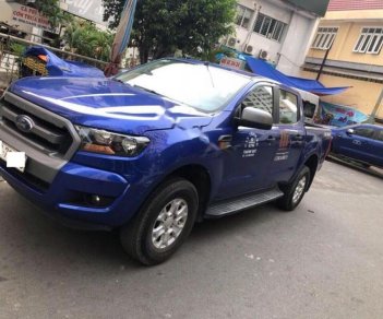 Ford Ranger XLS 2.2L 4x2 AT 2016 - Bán Ford Ranger XLS 2.2L 4x2 AT đời 2016, màu xanh lam, nhập khẩu  