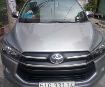 Toyota Innova  E 2017 - Bán Toyota Innova E 2017, màu bạc, xe nhập xe gia đình