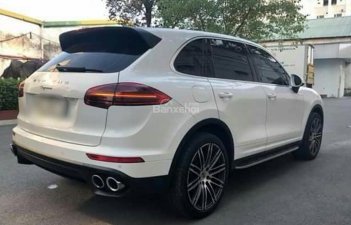 Porsche Cayenne 3.6 2016 - Bán Porsche Cayenne 3.6 2016, xe đẹp, bao test, hỗ trợ vay ngân hàng 75%