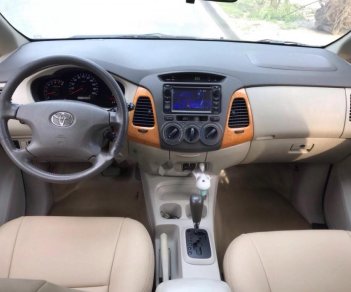 Toyota Innova G 2011 - Cần bán lại xe Toyota Innova G đời 2011, màu đen như mới