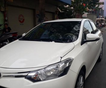 Toyota Vios 1.5E 2016 - Cần bán lại xe Toyota Vios 1.5E đời 2016, màu trắng