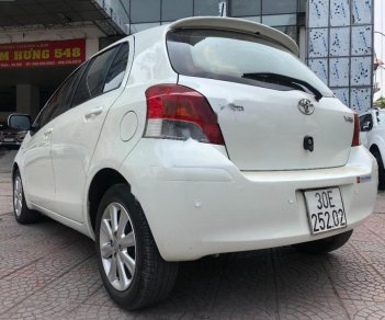 Toyota Yaris 1.3 AT 2009 - Bán Toyota Yaris 1.3 AT sản xuất năm 2009, màu trắng, nhập khẩu nguyên chiếc