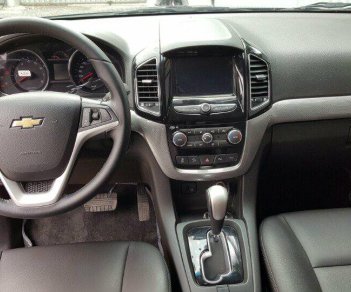 Chevrolet Captiva LTZ 2016 - Bán xe Chevrolet Captiva 2016 LTZ màu đen, xe đẹp như mới