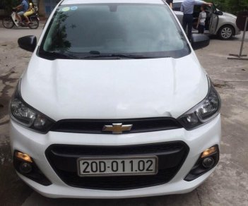 Chevrolet Spark 2015 - Bán xe Chevrolet Spark sản xuất năm 2015, màu trắng, nhập khẩu