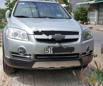 Chevrolet Captiva LT Maxx 2.4 MT 2009 - Cần bán gấp Chevrolet Captiva LT Maxx đời 2009