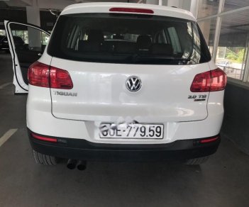 Volkswagen Tiguan 2.0 AT 2016 - Bán Volkswagen Tiguan 2.0 AT sản xuất 2016, màu trắng, xe nhập