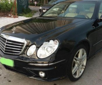 Mercedes-Benz E class E240 2005 - Gia đình bán Mercedes E240 đời 2005, màu đen