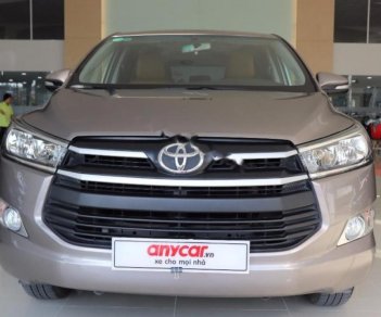 Toyota Innova 2.0E 2017 - Cần bán Toyota Innova 2.0E 2017, màu bạc