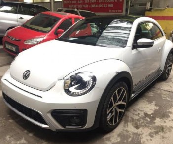 Volkswagen Beetle Dune 2017 - Cần bán Volkswagen Beetle Dune đời 2017, màu trắng, xe nhập