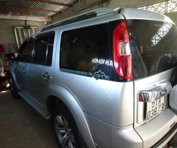 Ford Everest 2011 - Bán xe Ford Everest 2011, màu bạc