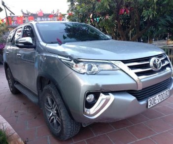 Toyota Fortuner 2.7V 4x2 AT 2017 - Bán xe Toyota Fortuner 2.7V 4x2 AT đời 2017, màu bạc, xe nhập