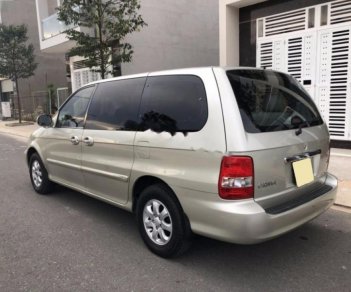 Kia Carnival GS 2.5 AT 2009 - Bán Kia Carnival GS 2.5 AT năm 2009 xe gia đình giá cạnh tranh