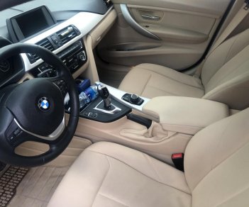 BMW 3 Series 320i 2016 - Bán BMW 320i 2016, màu đen