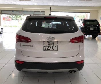 Hyundai Santa Fe 2.4L 2016 - Cần bán lại xe Hyundai Santa Fe 2.4L năm 2016, màu trắng chính chủ, giá 868tr