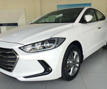 Hyundai Elantra 2018 - " Gía sốc tháng 6" Giá xe Hyundai Elantra Vũng Tàu, trả góp 80% xe, chạy Grab, LH Phương: 0933.222.638